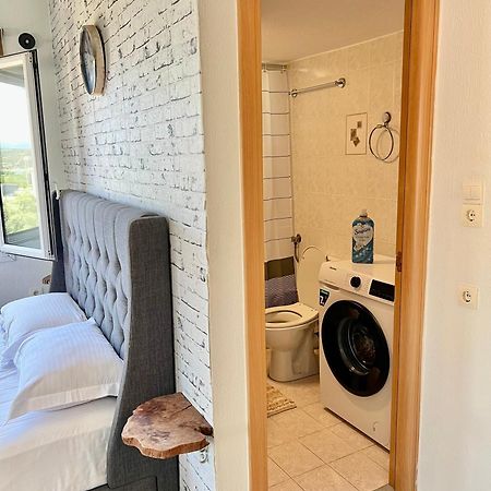 “Shiny” Sea View Apartment At Istron Ágios Nikólaos Exterior foto