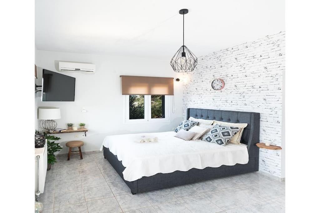 “Shiny” Sea View Apartment At Istron Ágios Nikólaos Exterior foto